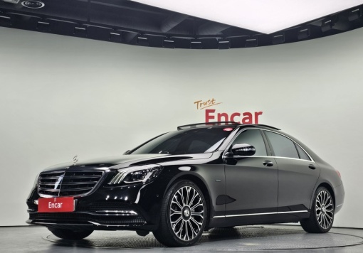 Mercedes-Benz S-Class W222