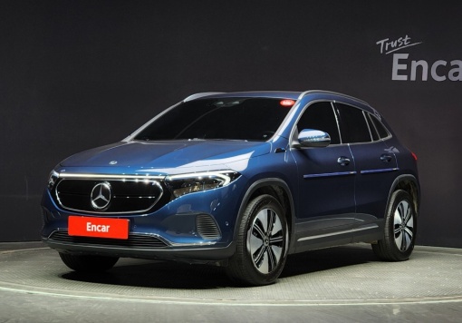 Mercedes-Benz EQA-H243