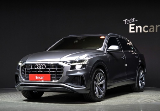 Audi Q8 (4M)