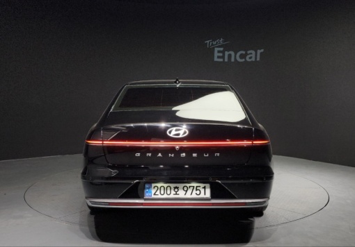 Hyundai Grandeur Hybrid (GN7)