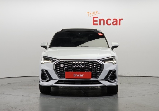 Audi Q3 (F3)