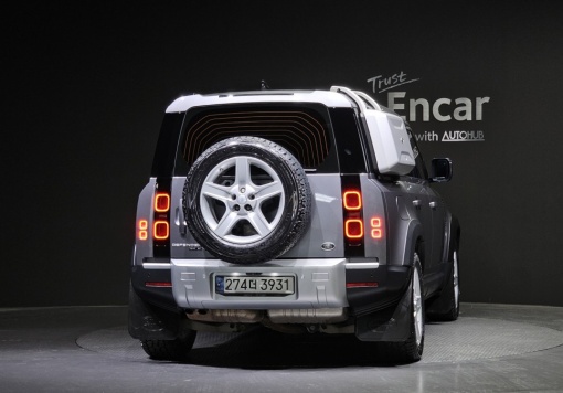 Land rover Defender (L663)