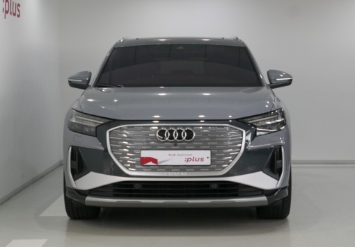 Audi Q4