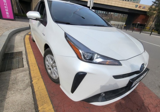 Toyota Prius 4th generation