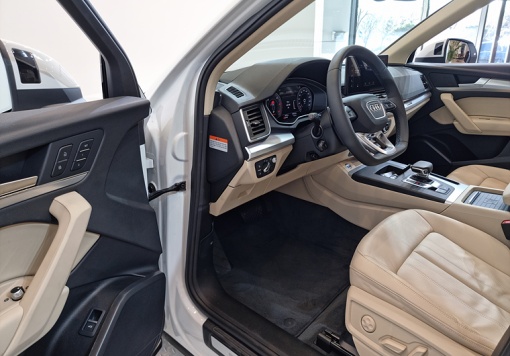 Audi Q5 (FY)