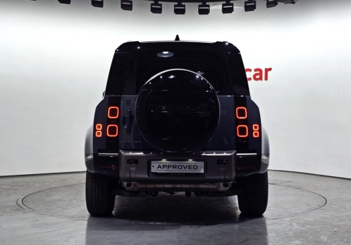 Land rover Defender (L663)