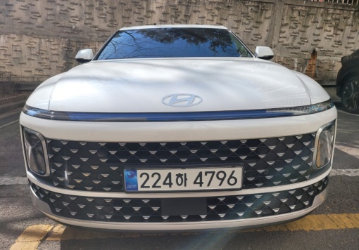 Hyundai Grandeur (GN7)