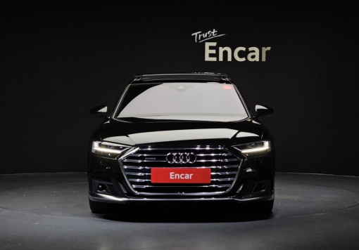 Audi A8 (D5)
