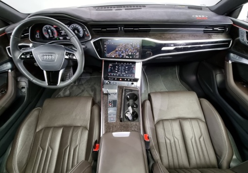 Audi A7 (4K)