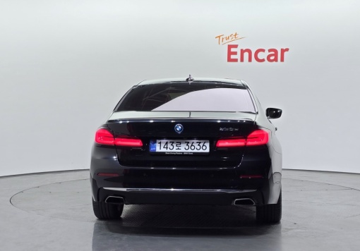 BMW 5 series (G30)