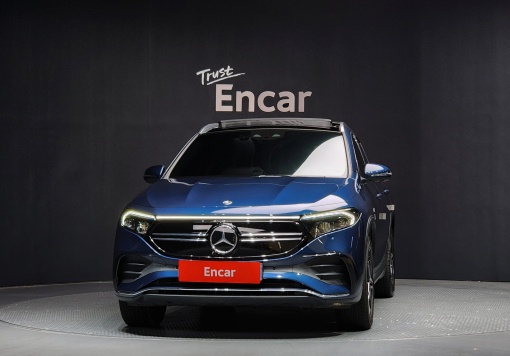 Mercedes-Benz EQA-H243