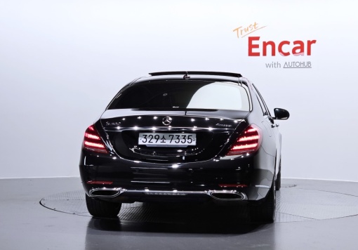 Mercedes-Benz S-Class W222