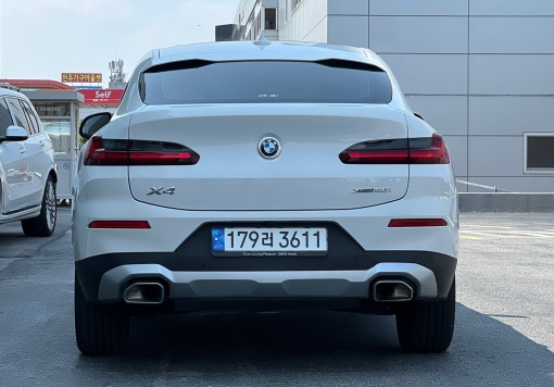 BMW X4 (G02)