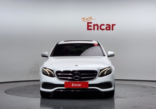 Mercedes-Benz E-Class W213