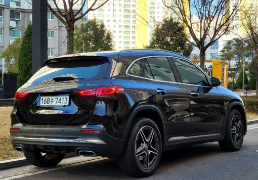 Mercedes-Benz GLA-Class H247