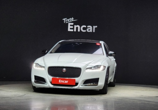 Jaguar XF (X260)