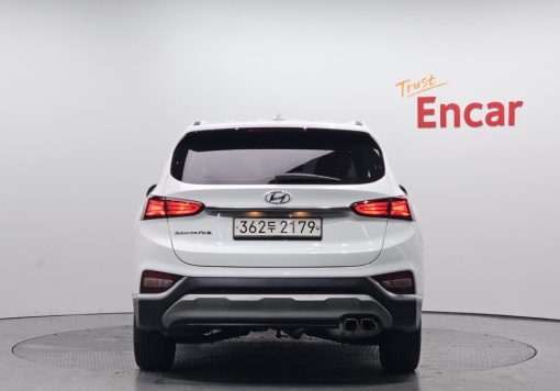 Hyundai Santa Fe TM