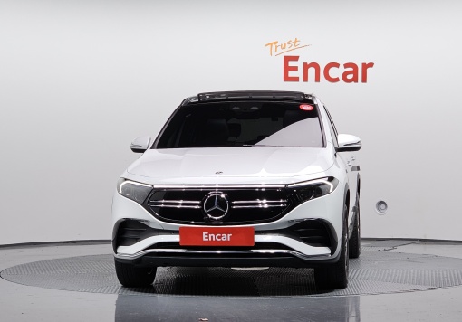 Mercedes-Benz EQA-H243
