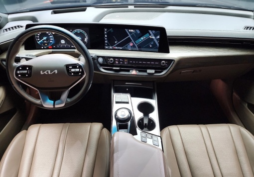 Kia K8 Hybrid