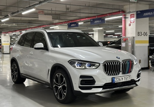 BMW X5 (G05)