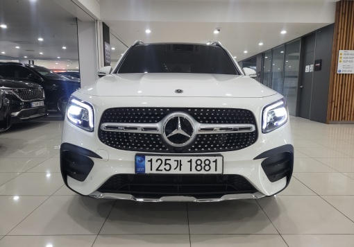 Mercedes-Benz GLB-Class X247