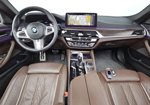 BMW 5 series (G30)