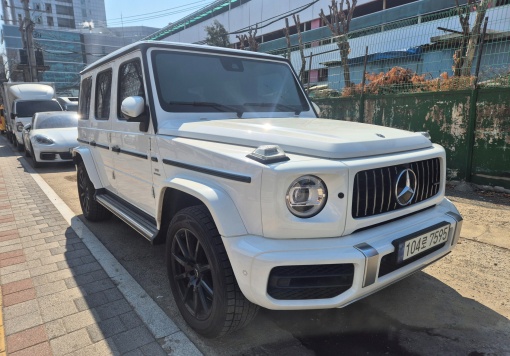 Mercedes-Benz G-Class W463b