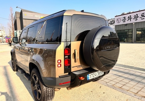 Land rover Defender (L663)