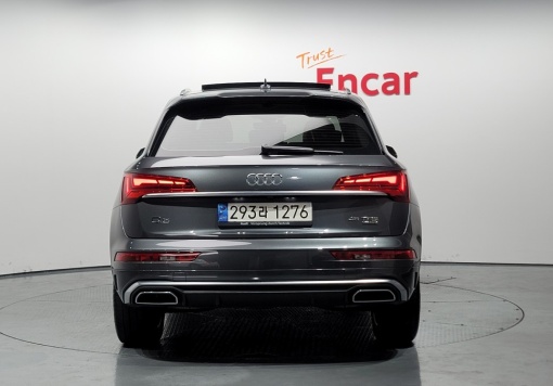 Audi Q5 (FY)