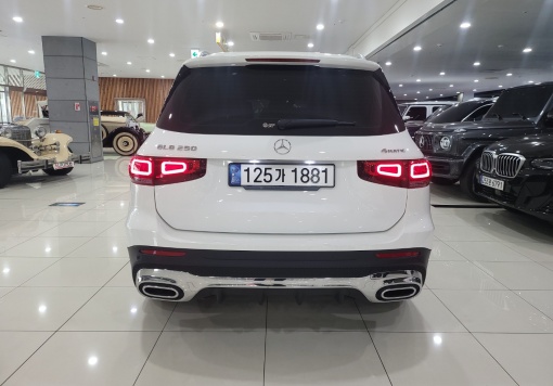 Mercedes-Benz GLB-Class X247