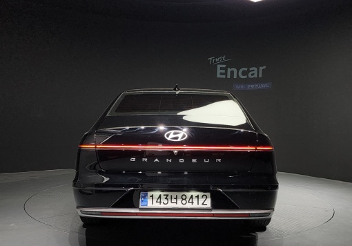 Hyundai Grandeur (GN7)