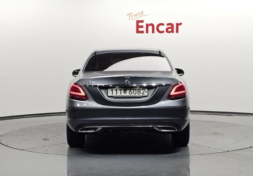 Mercedes-Benz C-Class W205