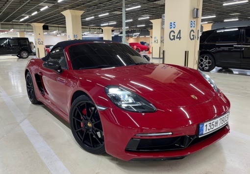 Porsche 718 boxster