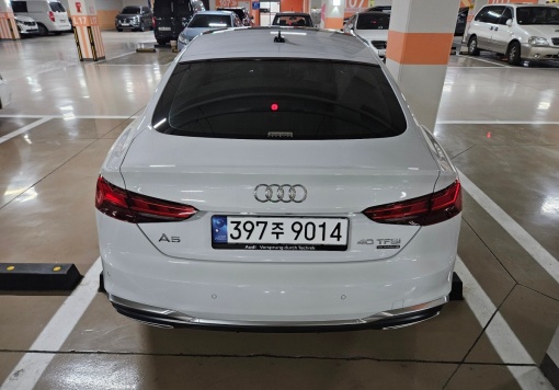 Audi A5 (F5)