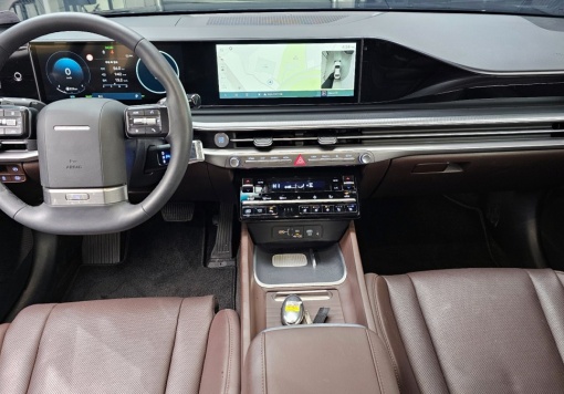 Hyundai Grandeur Hybrid (GN7)