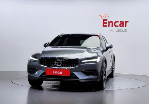 Volvo V60 Cross Country 2nd Generation