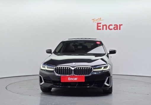 BMW 5 series (G30)