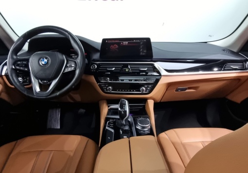 BMW 5 series (G30)