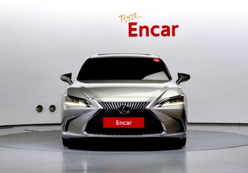 Lexus ES300h 7th generation