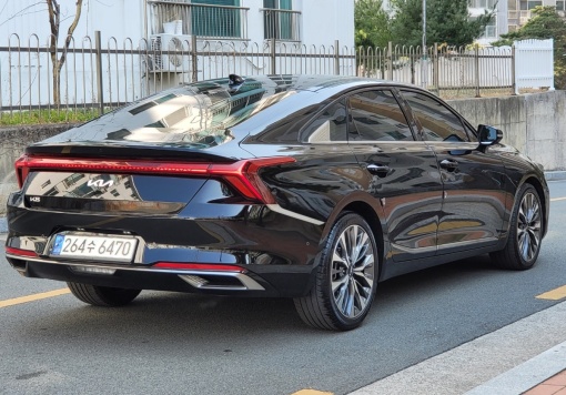 Kia K8