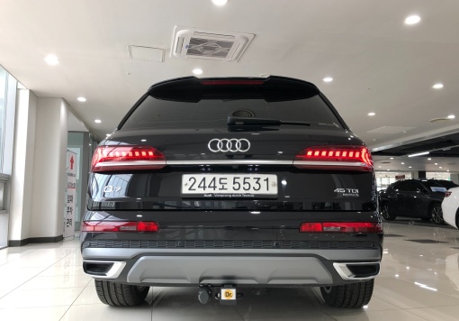 Audi Q7 (4M)