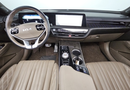 Kia K8 Hybrid