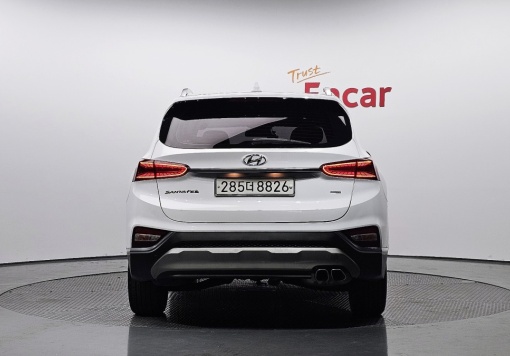 Hyundai Santa Fe TM