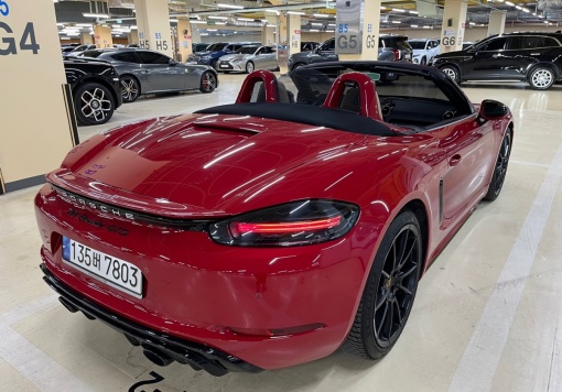 Porsche 718 boxster