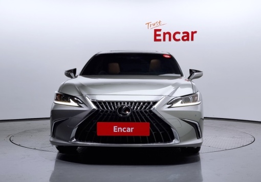 Lexus ES300h 7th generation