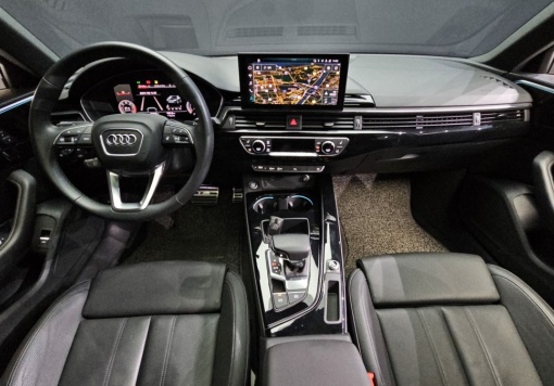 Audi A4 (B9)