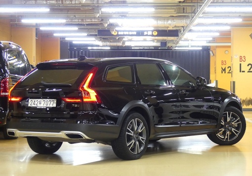 Volvo V90 Cross Country