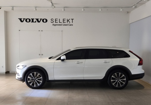 Volvo V90 Cross Country