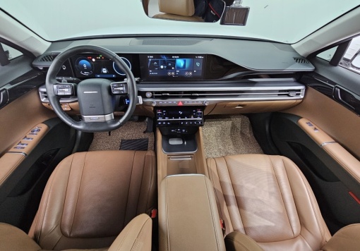 Hyundai Grandeur (GN7)