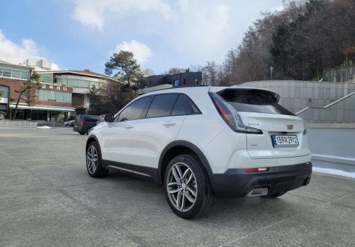 Cadillac XT4